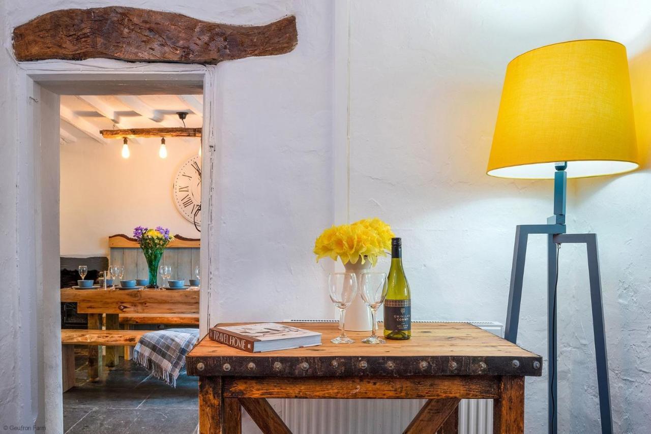 Farmhouse & Cottage At Geufron Farm - Dog Friendly Bryn-crug Exteriör bild