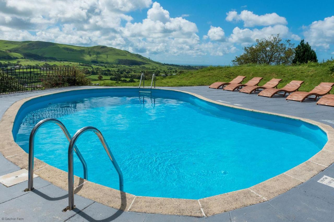 Farmhouse & Cottage At Geufron Farm - Dog Friendly Bryn-crug Exteriör bild