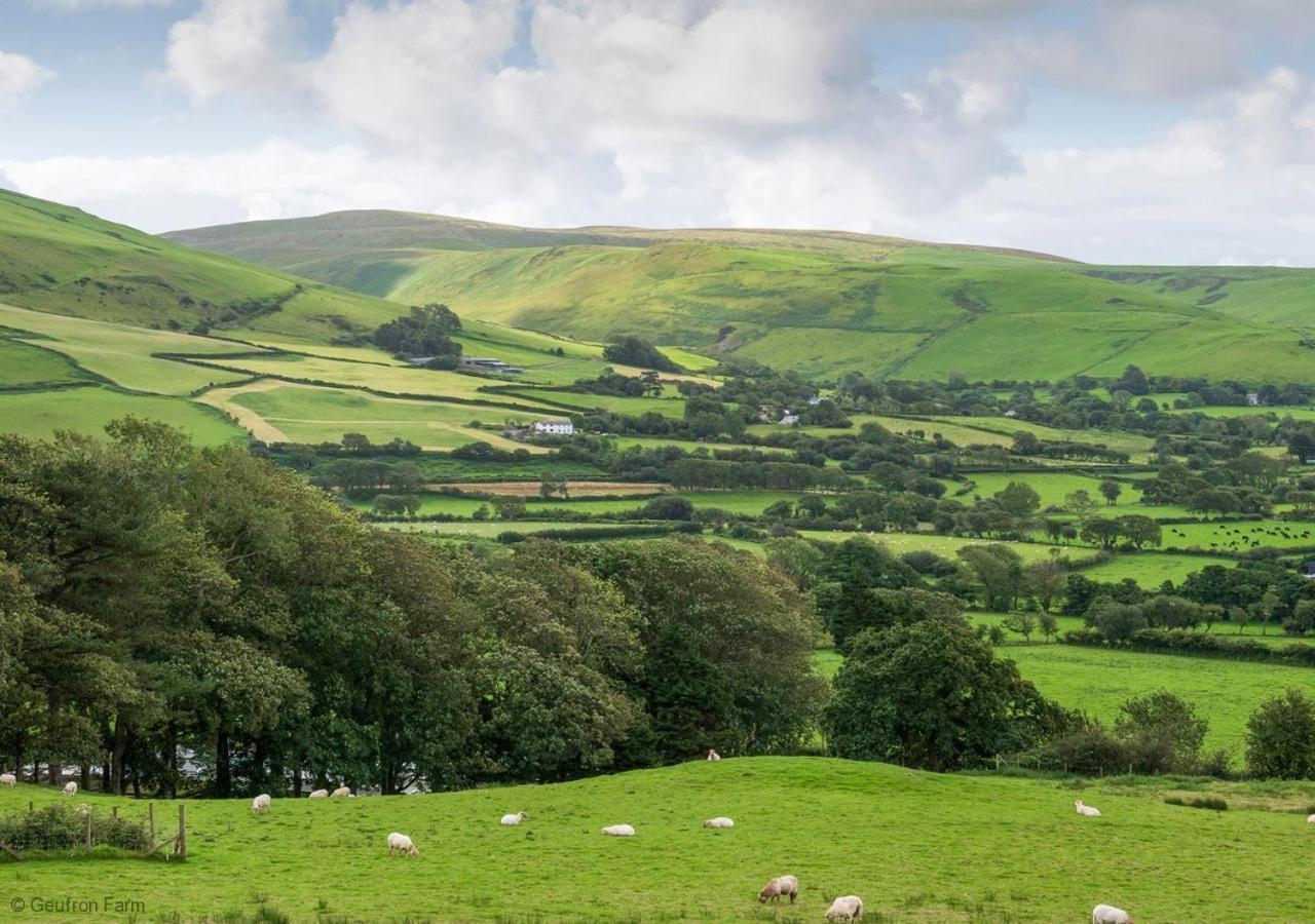 Farmhouse & Cottage At Geufron Farm - Dog Friendly Bryn-crug Exteriör bild